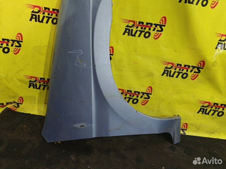 Крыло переднее правое Mazda Demio DW3W
