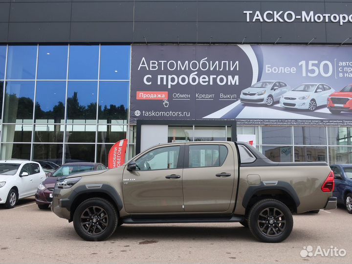 Toyota Hilux 4.0 AT, 2023, 38 км