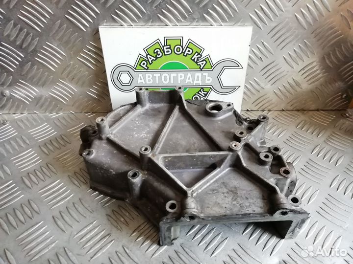 Крышка двигателя передняя Volkswagen Passat B5 VR5