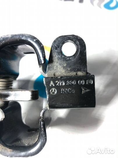 Замок капота Mercedes E W211 M- двигатель: 272943