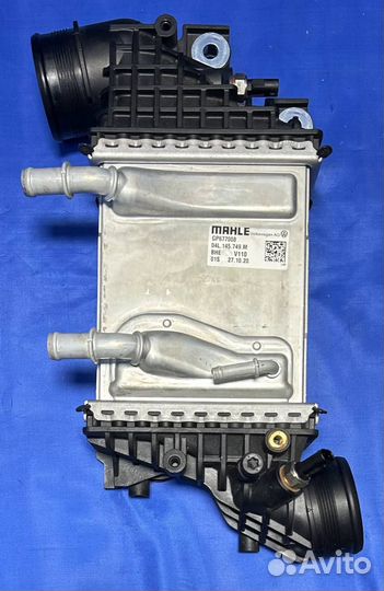 Радиатор интеркуллера 04L145749M volkswagen