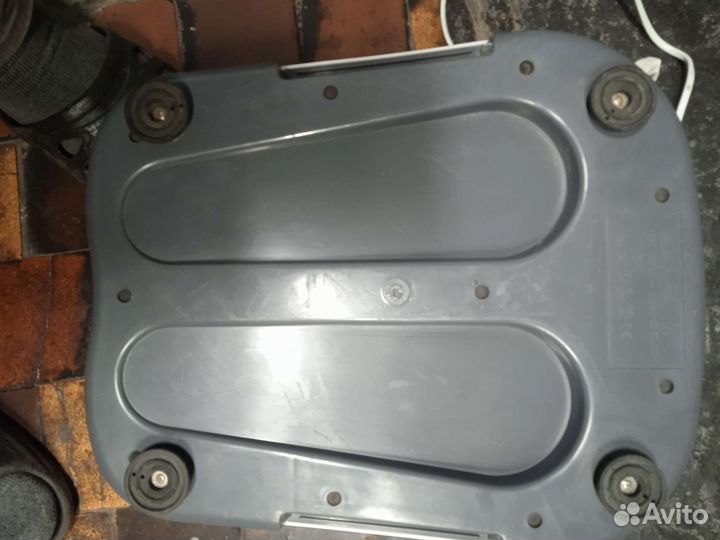 Вибромассажер и Массажер для ног