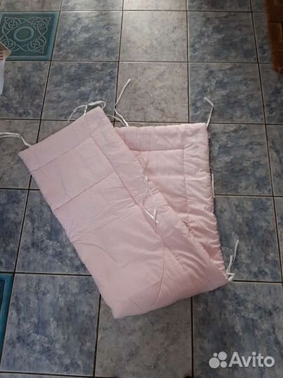 Бортики в детскую кроватку