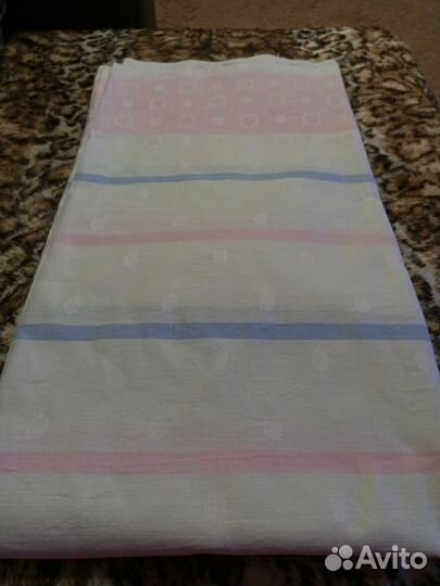 Простыни 1,5. СССР. Лëн. Новые