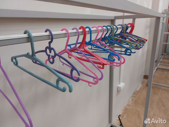 Вешалки детские бу