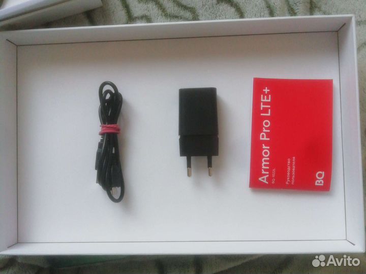 Планшет BQ Armor Pri LTE+
