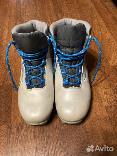 Лыжные ботинки 40 размер