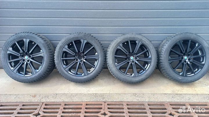 Зимние колеса BMW X5 G05 / X6 G06 (748M-cтиль)