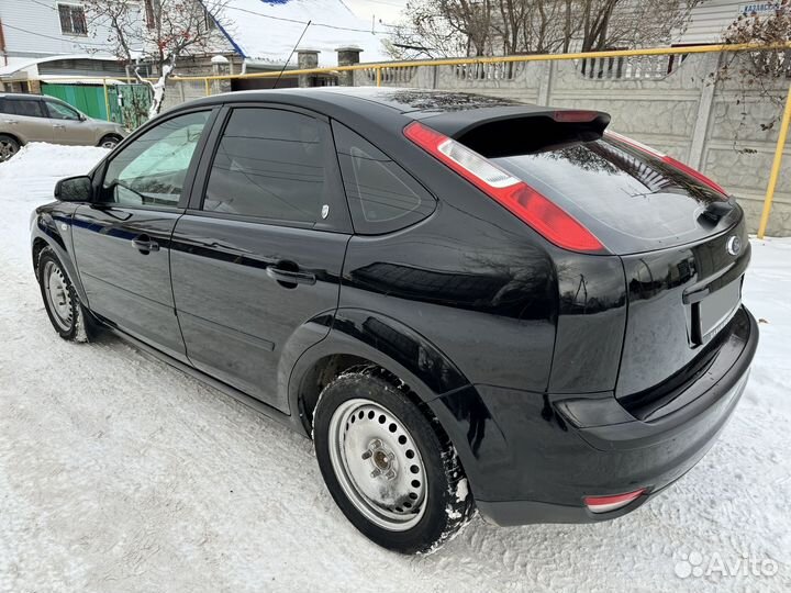 Ford Focus 1.8 МТ, 2006, 181 950 км