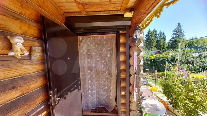 Дача 42 м² на участке 5,5 сот.