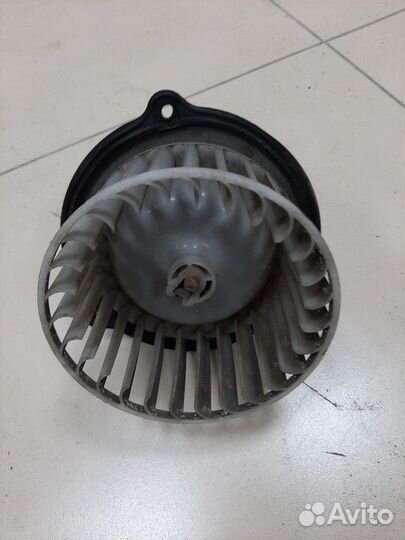 Моторчик отопителя газ 31105 Волга