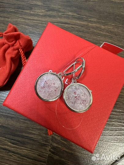 Серебряные серьги с фианитом