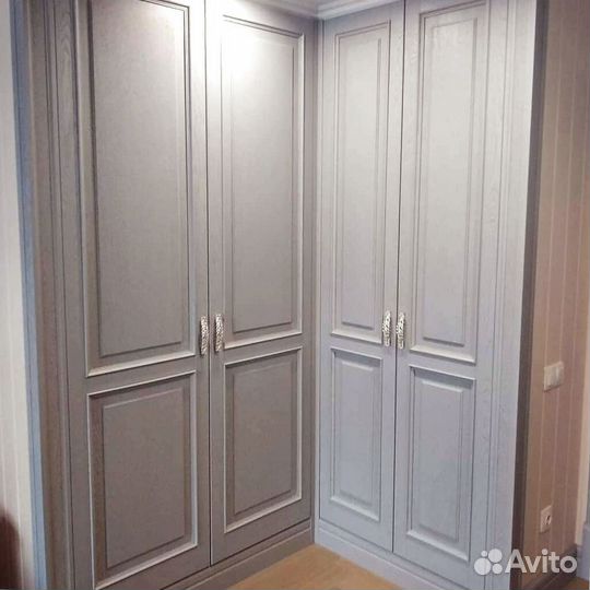 Шкаф распашной на заказ