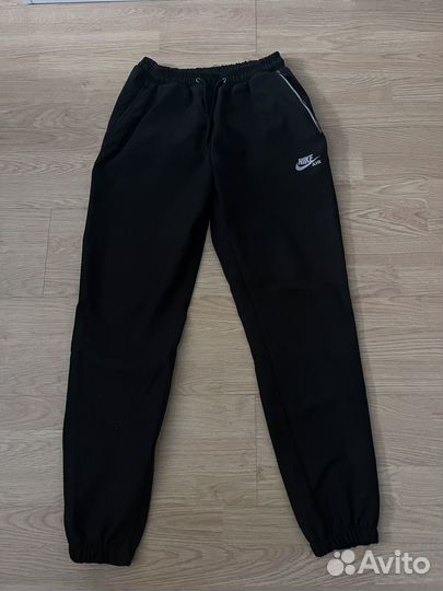 Спортивные штаны nike