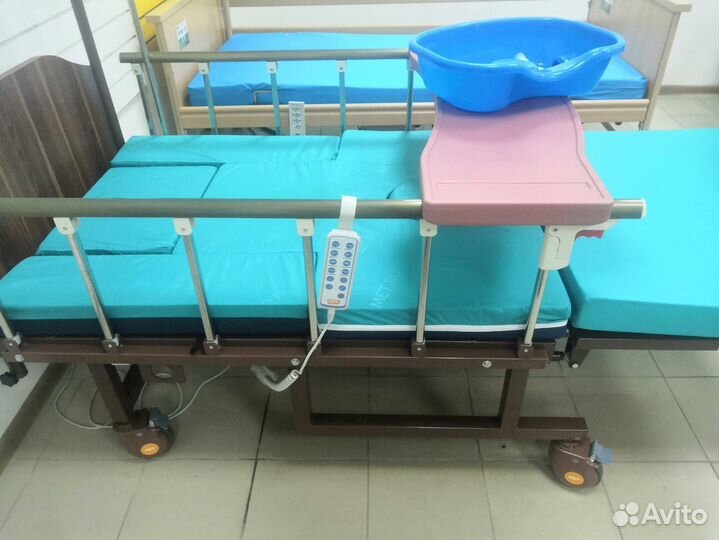 Кровать для лежачих больных с электроприводом бу
