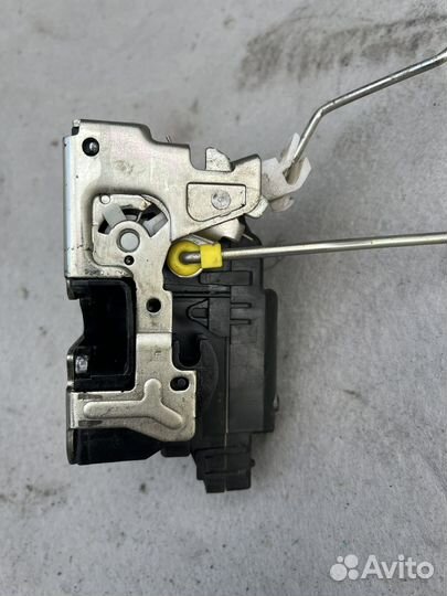 Замок Renault Sandero Renault-Step Вэй Дастер