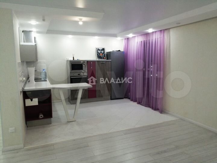 2-к. квартира, 88 м², 10/17 эт.