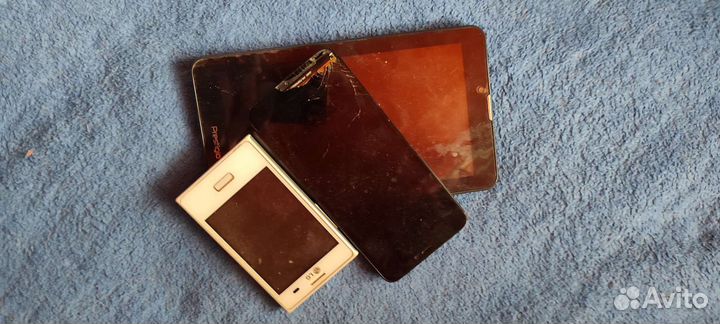 Планшет и телефоны на запчасти