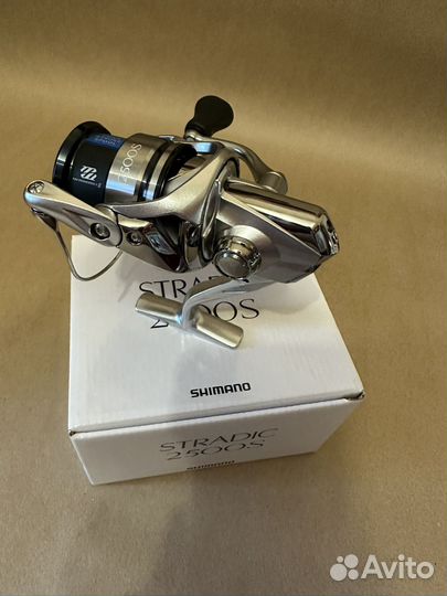 Shimano 19 stradic 2500s