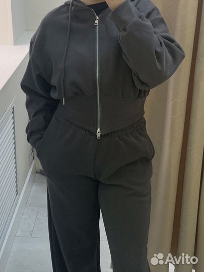 Костюм спортивный