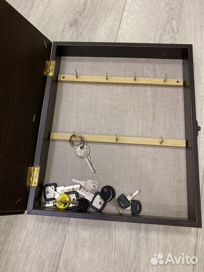 Ключница настенная