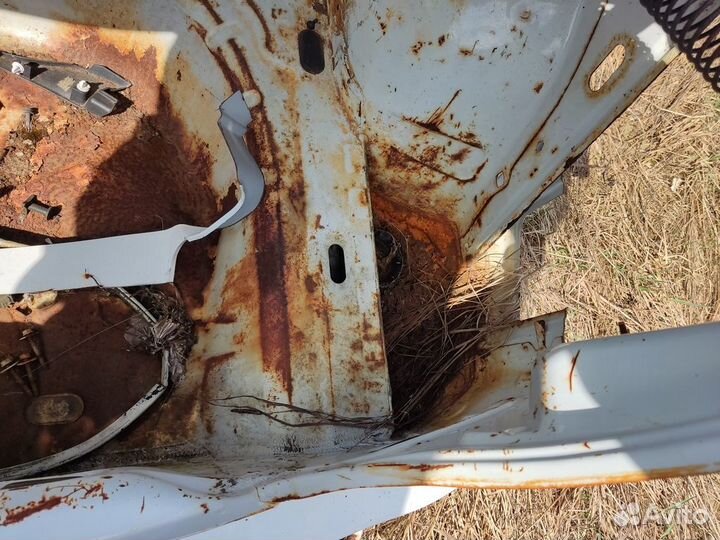 Панель задняя Renault Logan 2005 2014