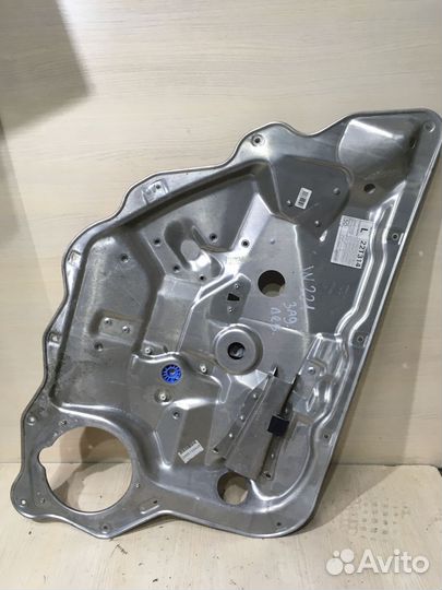 Стеклоподъемник задний левый Мерседес W221