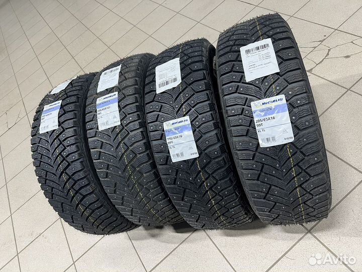 Michelin X-Ice North 4 205/65 R16 99T