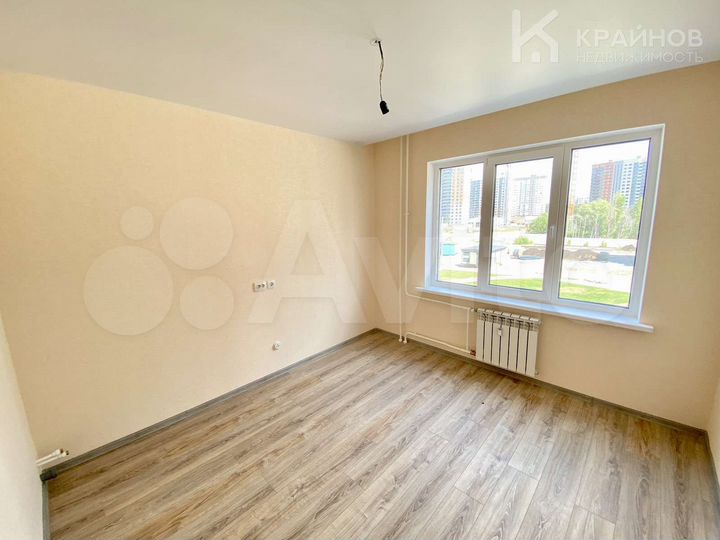 2-к. квартира, 63 м², 1/17 эт.