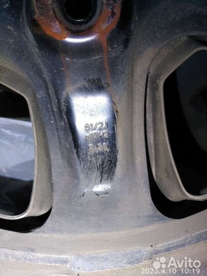 Bridgestone Dueler H/T 215/60 R17 96