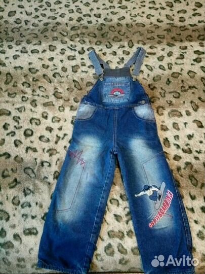 Джинсовый комбинезон с курткой