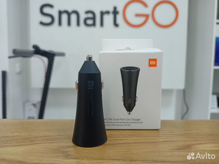 Автомобильная зарядка Xiaomi Mi Car Charger 37W