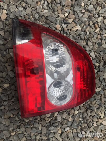 Фара задняя левая