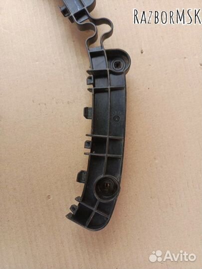 Кронштейн заднего крыла Mitsubishi Outlander 3 GF