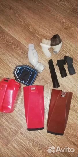 Запчасти к пылесосу Шмель,насадки разные