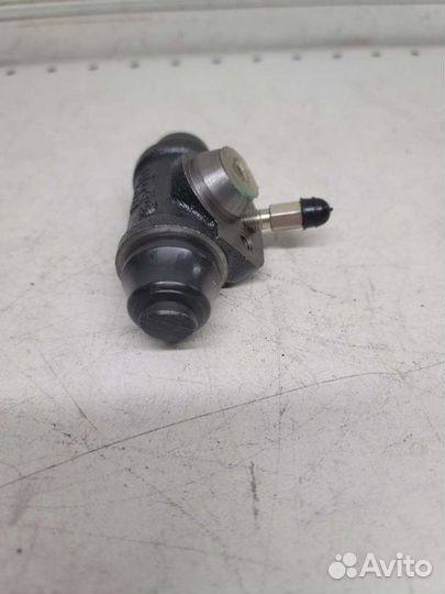 Тормозной цилиндр задний Skoda Felicia