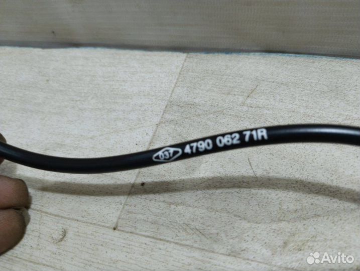 Датчик ABS задний левый Renault Fluence 2011