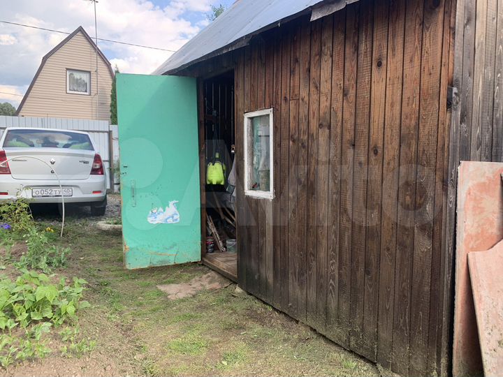 Дача 18 м² на участке 4 сот.