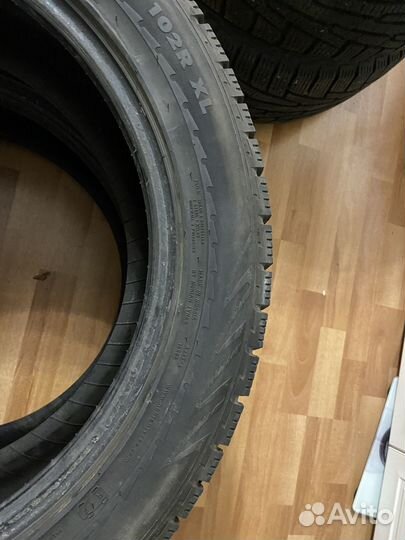 Nokian Tyres Hakkapeliitta R 225/55 R18 102R