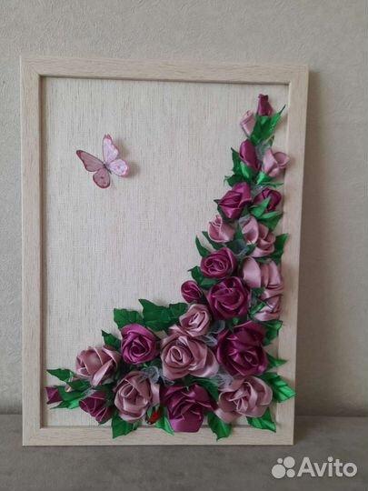 Картина из атласных лент