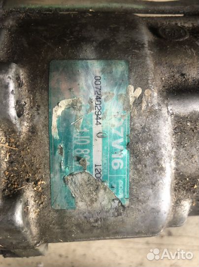 Компрессор кондицыонера Шкода Октавия Тур 1.8