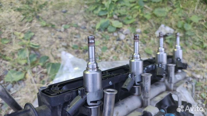 Впускной коллектор и форсунки VAG 1.8 - 2.0 TSI
