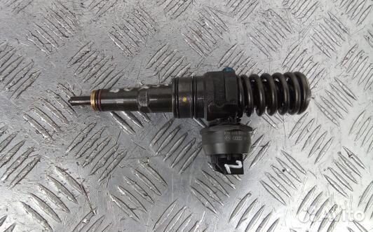 Форсунка дизельная skoda fabia 2 (1SK28AL02)