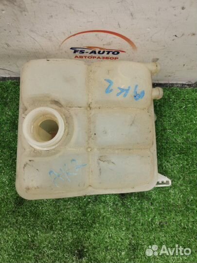 Бачок расширительный Ford Focus 3 хетчбек 1.6 pnda