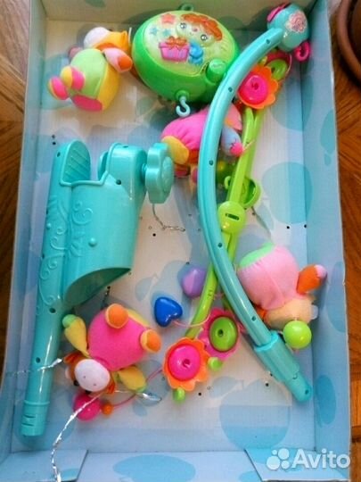 Музыкальный мобиль на кроватку