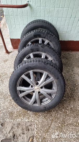 Зимняя резина с дисками r16