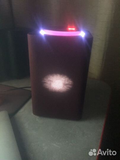 Красная Яндекс станция Макс