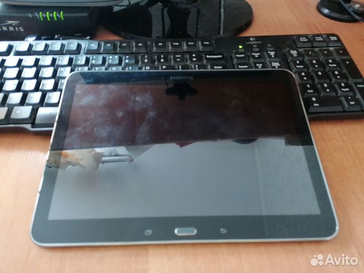 Продам планшеты на запчасти