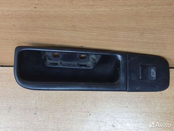 Кнопка стеклоподъёмника задняя левая, Volvo 960