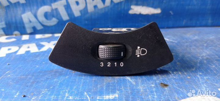 Кнопка корректора фар Chevrolet Aveo T200 седан